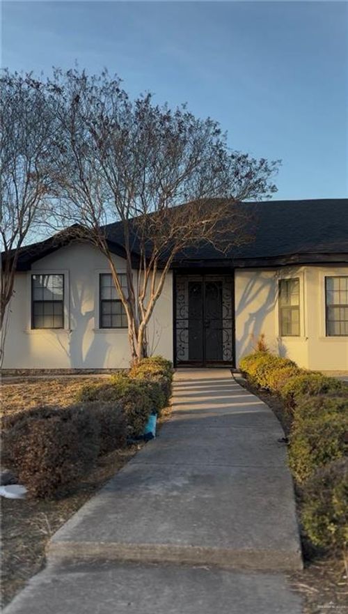 2110 Tiffany Dr, Mission, TX, 78573 | Card Image