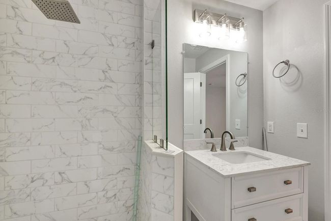 5192 Cedar Hammock Ln, House other with 3 bedrooms, 2 bathrooms and null parking in SARASOTA FL | Image 31