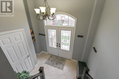 4637 Keystone Cres, House other with 4 bedrooms, 4 bathrooms and 4 parking in Burlington ON | Image 2