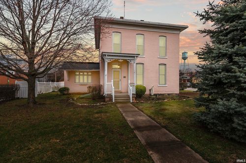 101 S Maple St, South Whitley, IN, 46787-1373 | Card Image