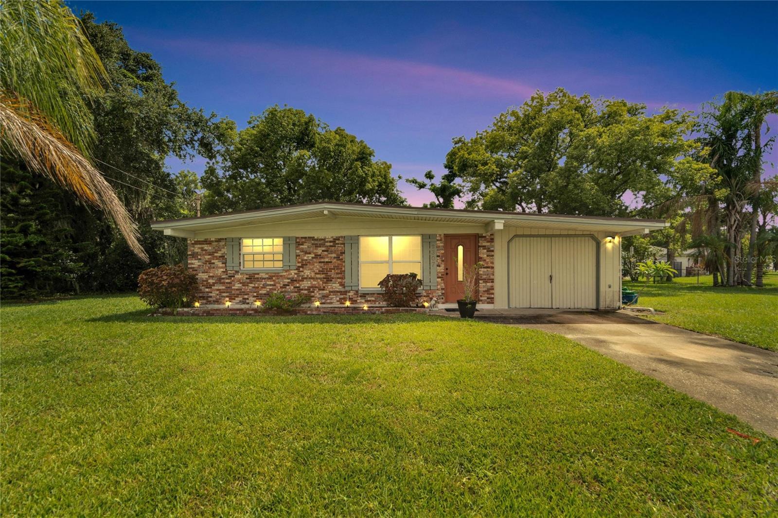 Gordon St, Plant City, FL 33563