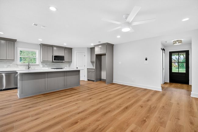 2705 N Ricketts St, House other with 3 bedrooms, 2 bathrooms and null parking in Sherman TX | Image 8