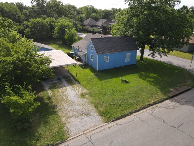 603 E Thomas St, House other with 2 bedrooms, 1 bathrooms and null parking in Sherman TX | Image 12