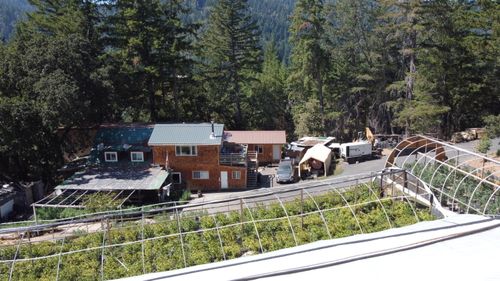 3814 Thomas Rd, Myers Flat, CA, 95554 | Card Image