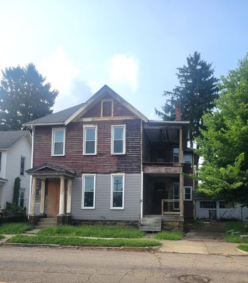 108 W Locust St, Newark, OH, 43055-5047 | Card Image