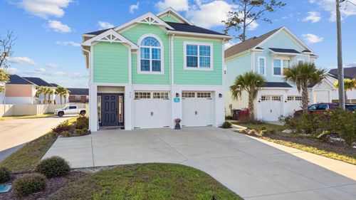 517 9th Ave S, North Myrtle Beach, SC, 29582-3438 | Card Image