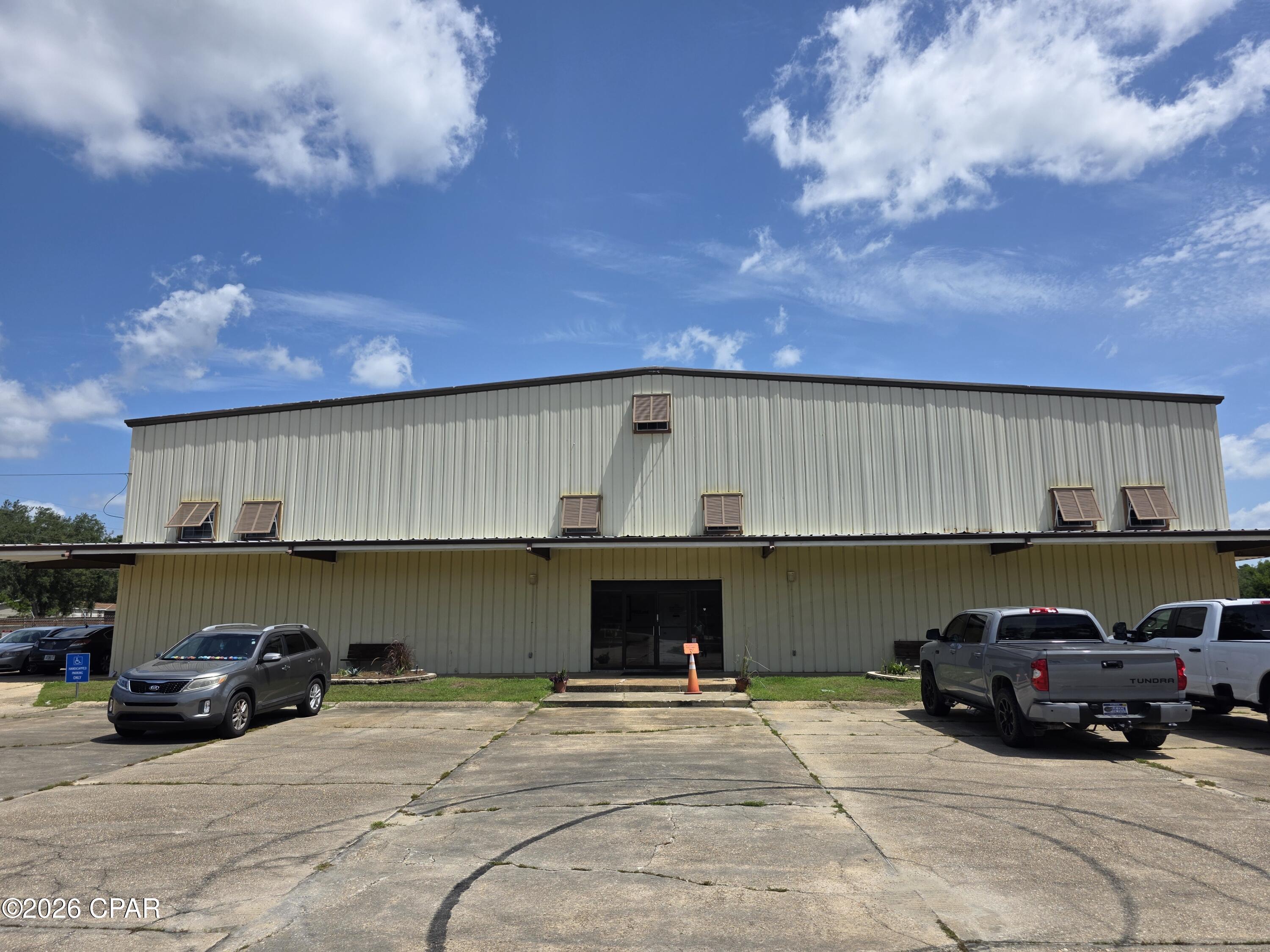 9646 State Highway 20 W, Freeport, FL 32439