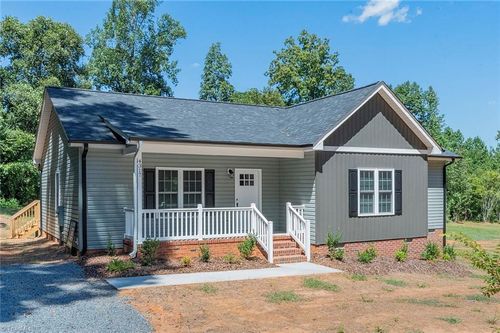 4317 Timber Lea Ln, Ramseur, NC, 27316-8283 | Card Image