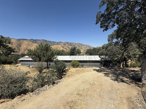 4600 Caliente Bodfish Rd, Caliente, CA, 93518-4709 | Card Image