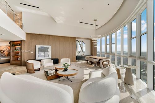 ts1-18201 Collins Ave, Sunny Isles Beach, FL, 33160-5107 | Card Image