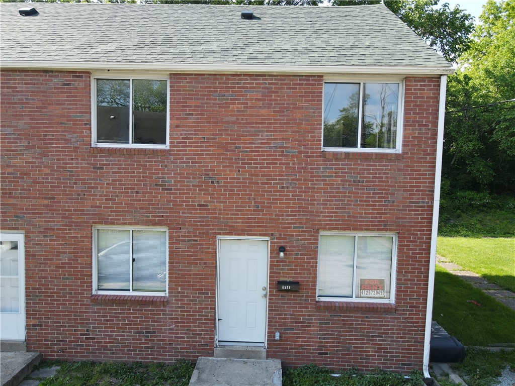 Residential Income in Clairton 4