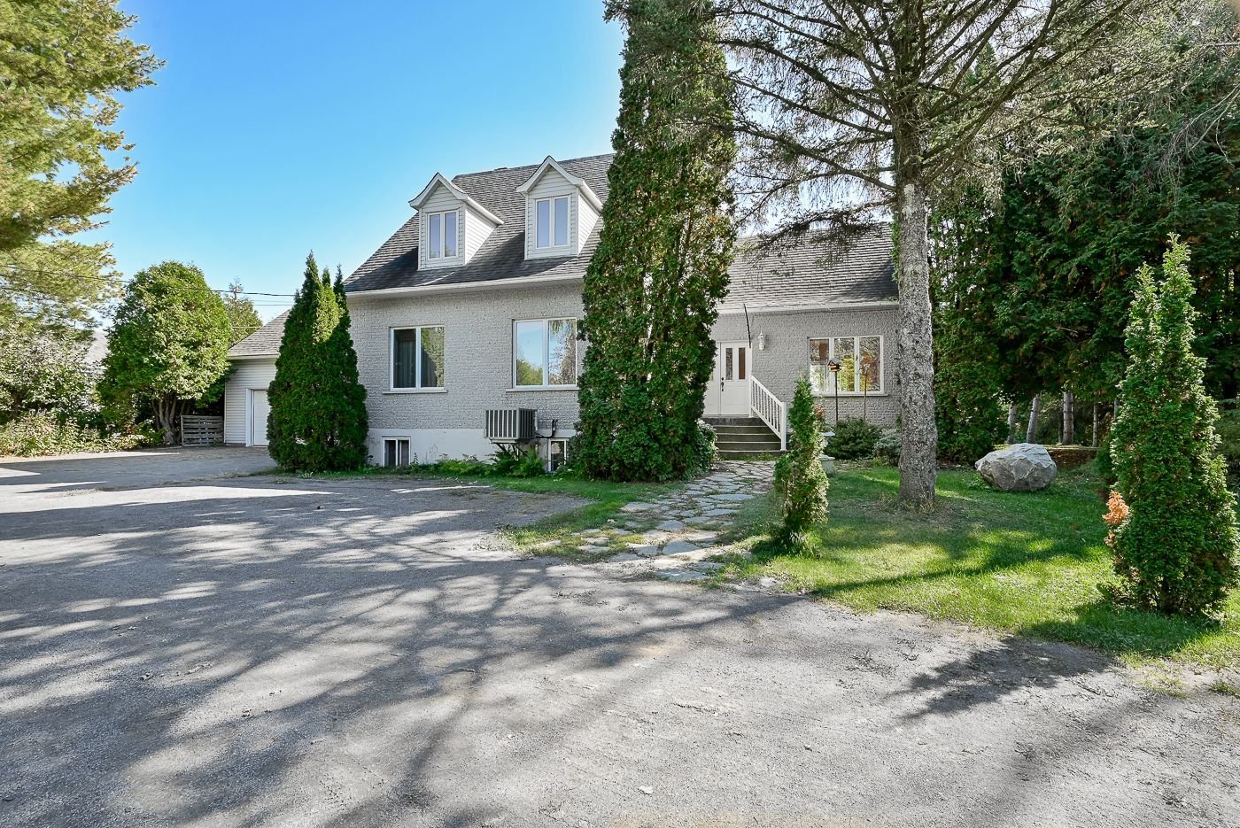 Residential in Saint-Roch-de-Richelieu 5