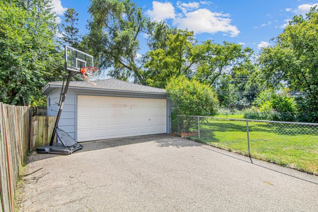 Two car garage. | Image 26