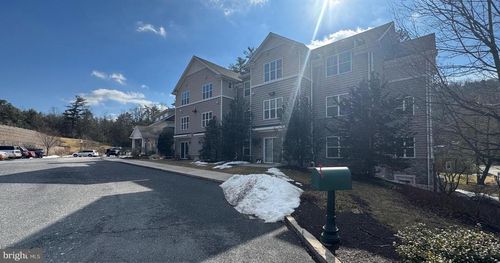 6375 Chambersburg Rd, FAYETTEVILLE, PA, 17222-8350 | Card Image