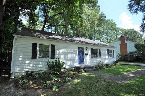 323 E Park St, Cary, NC, 27511-3518 | Card Image
