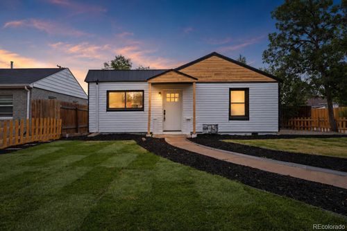 1716 Nome St, Aurora, CO, 80010-2712 | Card Image
