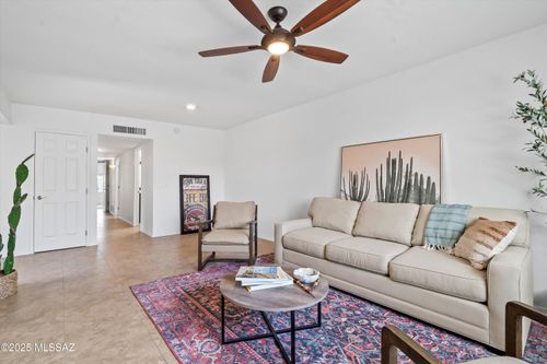 1971 N Frances Blvd, Tucson, AZ, 85712-3564 | Card Image
