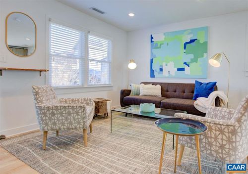 620 Belmont Ave, CHARLOTTESVILLE, VA, 22902-5712 | Card Image