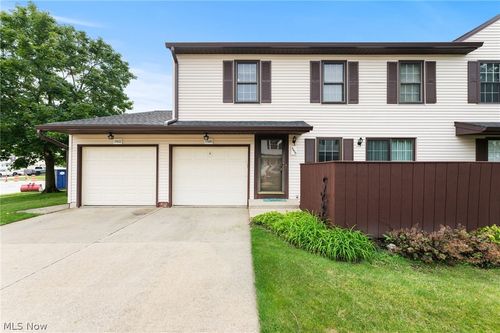 17420 Independence Court, Brook Park, OH, 44142 | Card Image