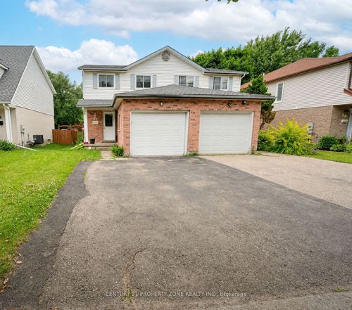 92 Highland Cres, Kitchener, ON, N2M5C1 | Card Image
