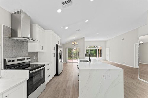 2022 Bonisle Cir, Riviera Beach, FL, 33418-6503 | Card Image