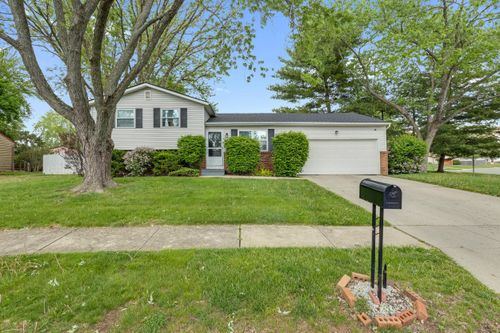 1944 Coghill Dr, Columbus, OH, 43229-5716 | Card Image