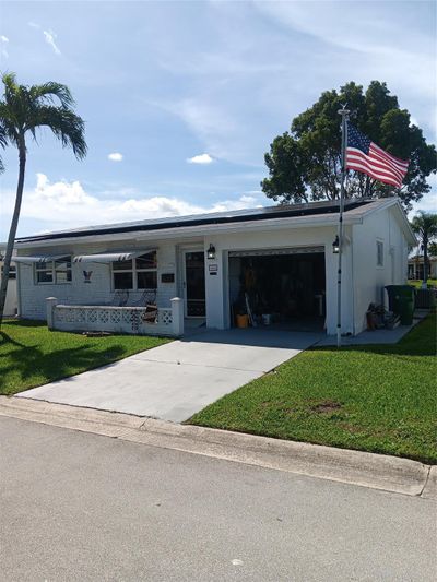 1655 Nw 69th Ave, House other with 2 bedrooms, 2 bathrooms and null parking in Margate FL | Image 3