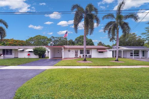 2011 N 31st Ave, Hollywood, FL, 33021-4407 | Card Image