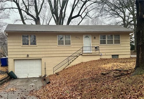 801 Sw 16th St, Blue Springs, MO, 64015-4133 | Card Image