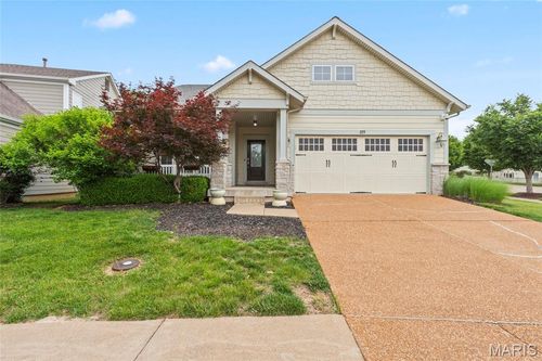 119 Venice Cir, Saint Peters, MO, 63304-5602 | Card Image
