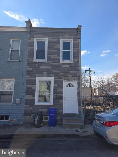 626 Eisenbrown St, READING, PA, 19601-2632 | Card Image