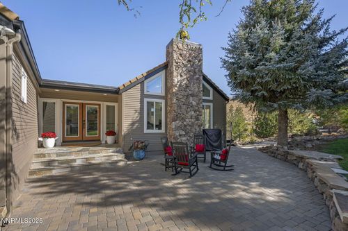 2885 Erminia Rd, Reno, NV, 89523-8912 | Card Image