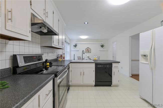 7107 Port Side Dr, House other with 4 bedrooms, 3 bathrooms and null parking in Midlothian VA | Image 14
