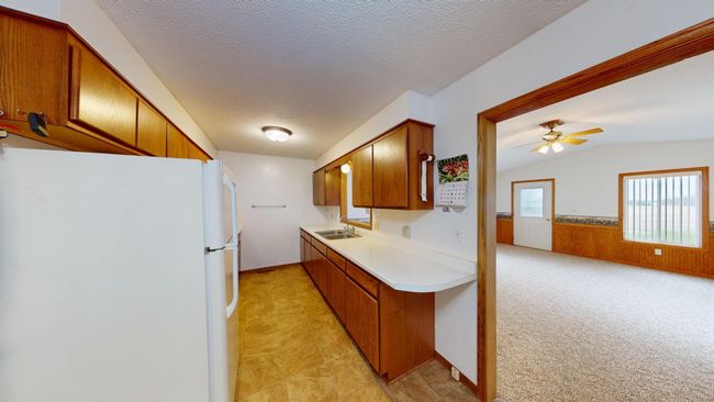 Kitchen | Image 12