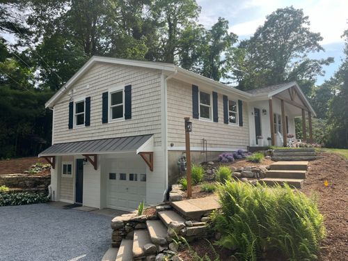 76 Sippewissett Rd, Falmouth, MA, 02540-1817 | Card Image