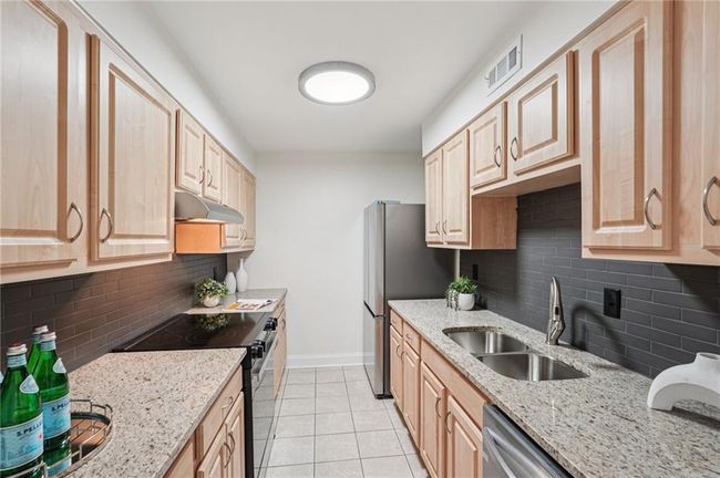 APT-301 - 1166 Booth Rd Sw, Condo with 2 bedrooms, 2 bathrooms and null parking in Marietta GA | Image 13