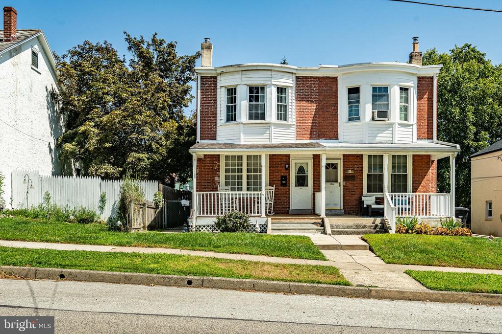 6th Ave, Conshohocken, PA 19428