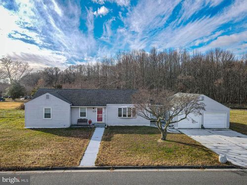 249 Cleveland Ave, CARNEYS POINT, NJ, 08069-2306 | Card Image