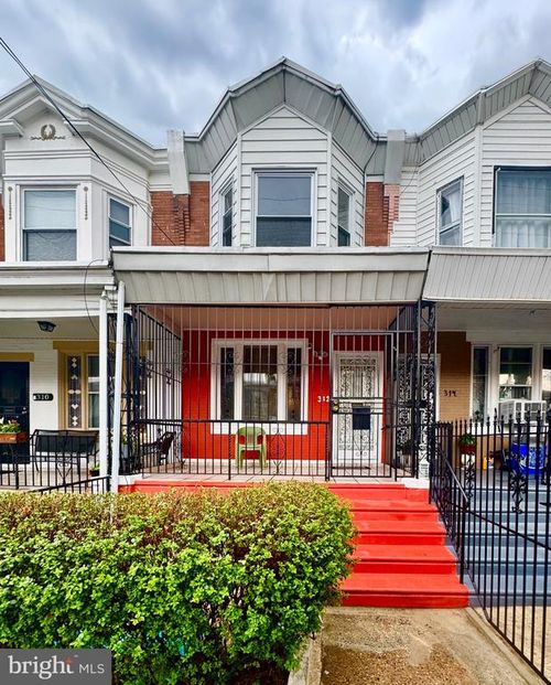312 Lindley Ave, PHILADELPHIA, PA, 19120-3315 | Card Image