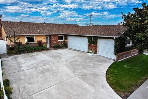 16291 Fantasia Ln, Huntington Beach, CA, 92649-2299 | Card Image