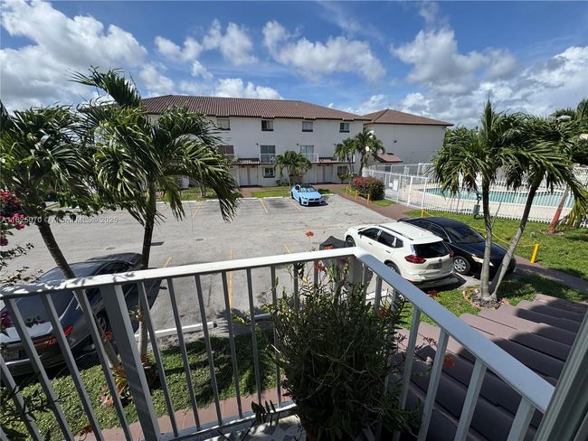 APT-201 - 950 Sw 104 Th Ct, Townhouse with 2 bedrooms, 3 bathrooms and null parking in Miami FL | Image 19