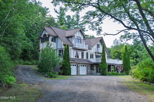 1127 Leesome Ln, Altamont, NY, 12009-6307 | Card Image