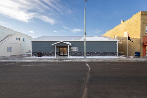 317 Studdart Ave, Graceville, MN, 56240-7735 | Card Image