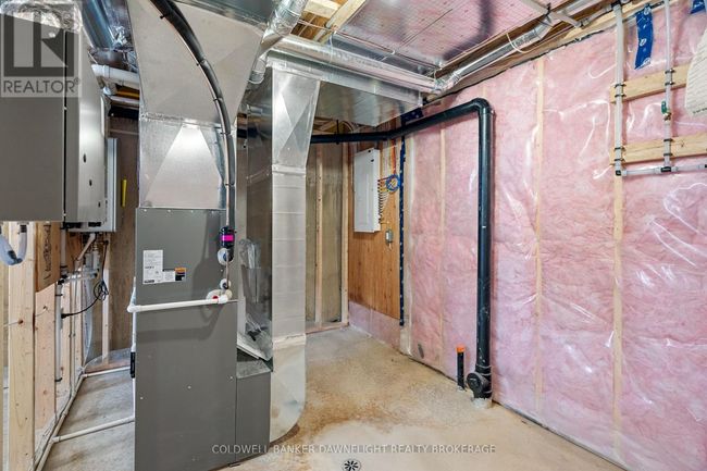 27 - 147 Scott's Dr, Townhouse with 3 bedrooms, 3 bathrooms and 2 parking in Lucan ON | Image 35