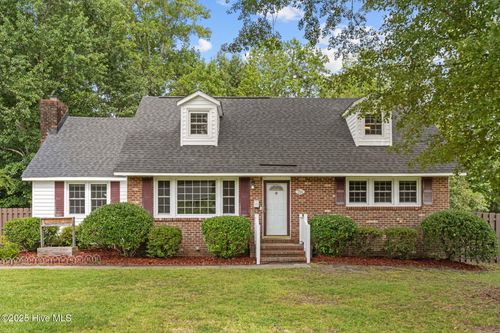718 Gardenview Dr, Jacksonville, NC, 28540-3816 | Card Image