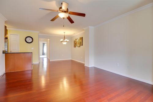 53257 Providence E, Shelby Township, MI, 48316-2660 | Card Image