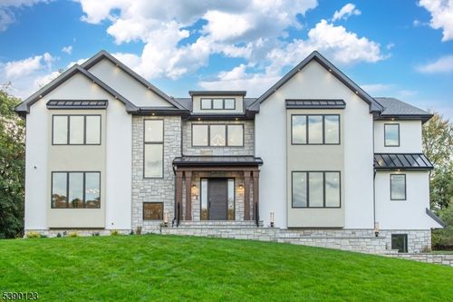 a-1 Philips Ln, Denville, NJ, 07834-5901 | Card Image