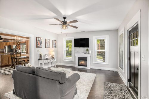 202 E Frank St, Fowlerville, MI, 48836-8636 | Card Image