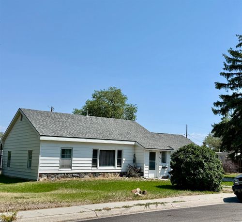 1320 E Fremont Dr, Riverton, WY, 82501 | Card Image