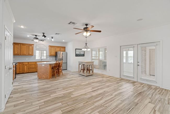 1022 Cape Velero Dr, House other with 3 bedrooms, 3 bathrooms and null parking in Rockport TX | Image 18